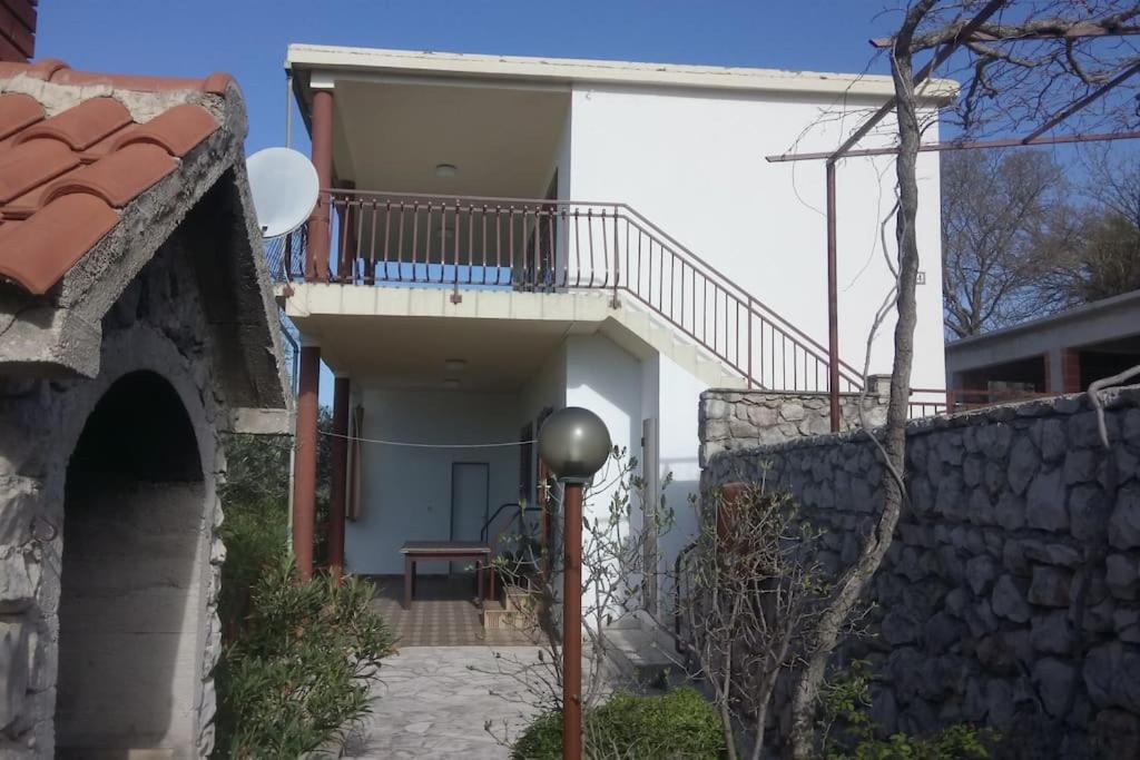 Ferienhaus Am Wasser - Kuca Rio - Iberische Finca In Dalmatien Bilice Exterior photo